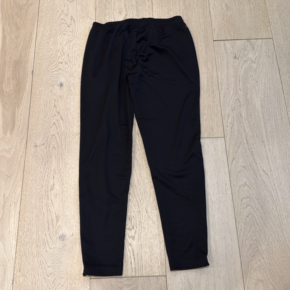 Adidas Women’s Track Pants in Size Medium - Picture 9 of 10